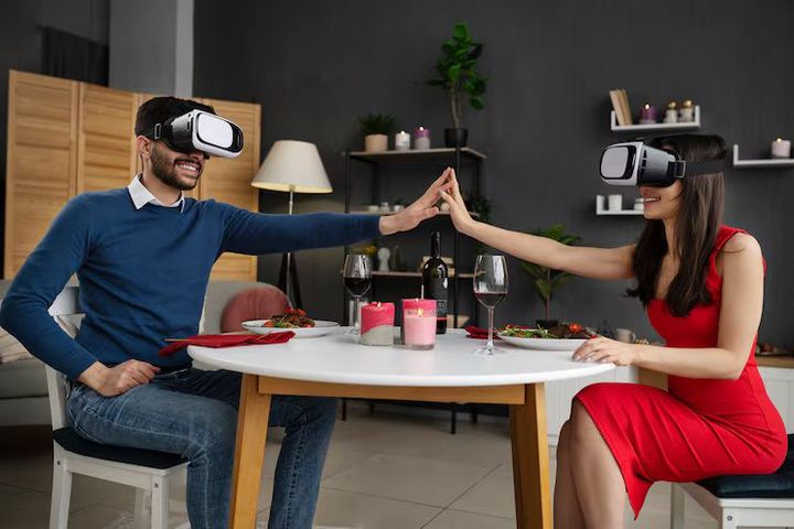 From Bulletin Boards to Virtual Reality: The Evolution of Social Media Platforms Guide